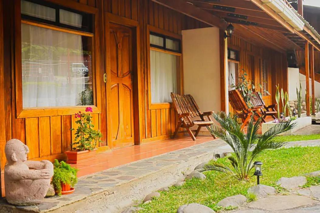 Cowboy Hostel - Habitaciones Con Bano Privado Monteverde Εξωτερικό φωτογραφία